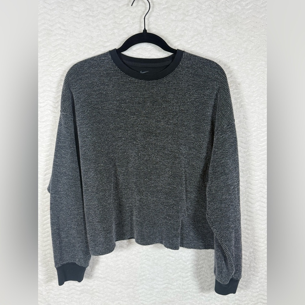 Nike Charcoal and Black Sweatshirt Top. Size Medium.